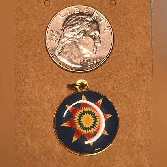 Native American Colorful Star Pendant
G1 - Picture 3 of 4